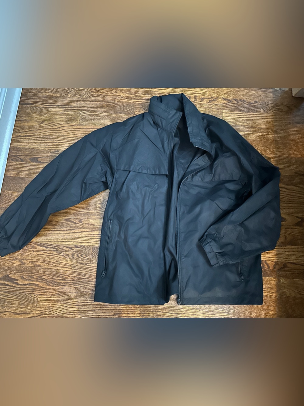 Uniqlo U black jacket lightweight